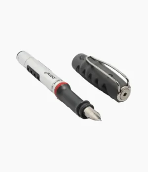 نوک استیل دقیق و جریان جوهر روان در خودنویس Core Titanium