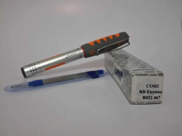 خودکار Rotring Core RB Eternium: رنگ نارنجی پرجنبوجوش با جزئیات خاکستری و نقرهای خودکار Rotring Core RB Eternium: رنگ نارنجی پرجنبوجوش با جزئیات خاکستری و نقرهای